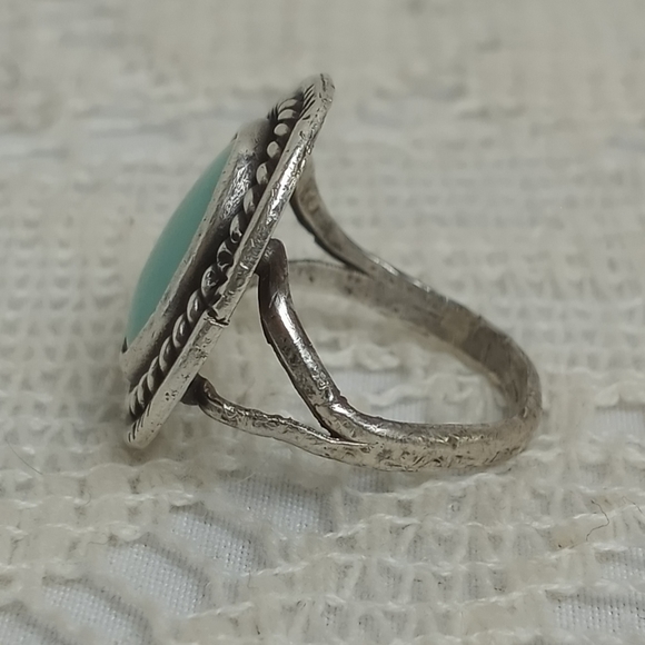 Vintage 1970s Natural Turquoise Ring Sterling Silver 925 Bezel Set Handmade - Picture 3 of 6